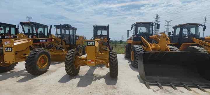 Used Japan Imported Caterpillar 140M Cat 140m Motor Grader with Good Quality and Low Price for Sale - Pelle sur chenille: photos 3 Used Japan Imported Caterpillar 140M Cat 140m Motor Grader with Good Quality and Low Price for Sale - Pelle sur chenille: photos 3