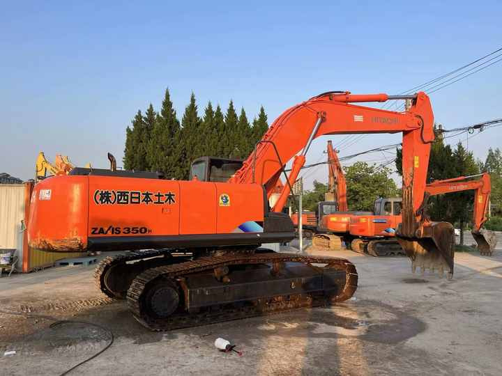Used Original Japan Brand Hitachi Zx350-5 Excavator for Sale Hitachi Zx200 350 Excavator - Pelle sur chenille: photos 4 Used Original Japan Brand Hitachi Zx350-5 Excavator for Sale Hitachi Zx200 350 Excavator - Pelle sur chenille: photos 4