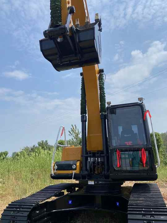Used Sany SY215C Excavator | Low Hours | Heavy-Duty Performance | Global Shipping - Pelle sur chenille: photos 2 Used Sany SY215C Excavator | Low Hours | Heavy-Duty Performance | Global Shipping - Pelle sur chenille: photos 2