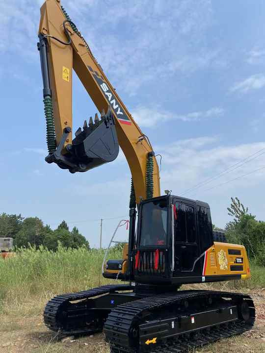 Used Sany SY215C Excavator | Low Hours | Heavy-Duty Performance | Global Shipping - Pelle sur chenille: photos 3 Used Sany SY215C Excavator | Low Hours | Heavy-Duty Performance | Global Shipping - Pelle sur chenille: photos 3