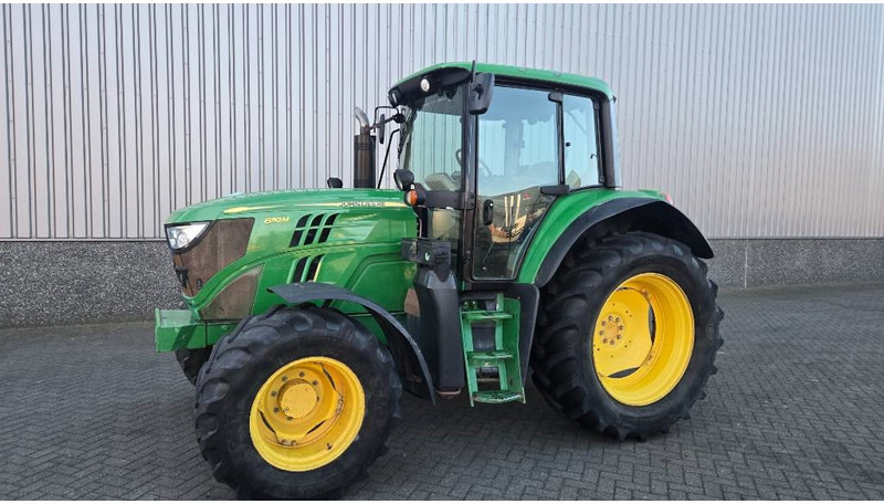 John Deere 6110 M - Tracteur agricole: photos 2 John Deere 6110 M - Tracteur agricole: photos 2