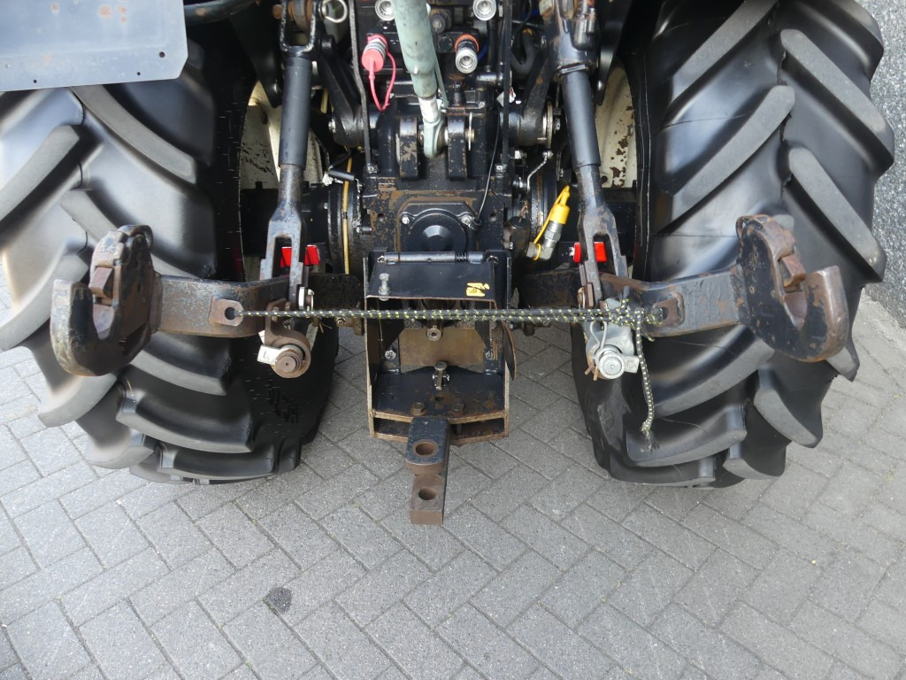NEW HOLLAND T4040F - Micro tracteur: photos 5 NEW HOLLAND T4040F - Micro tracteur: photos 5