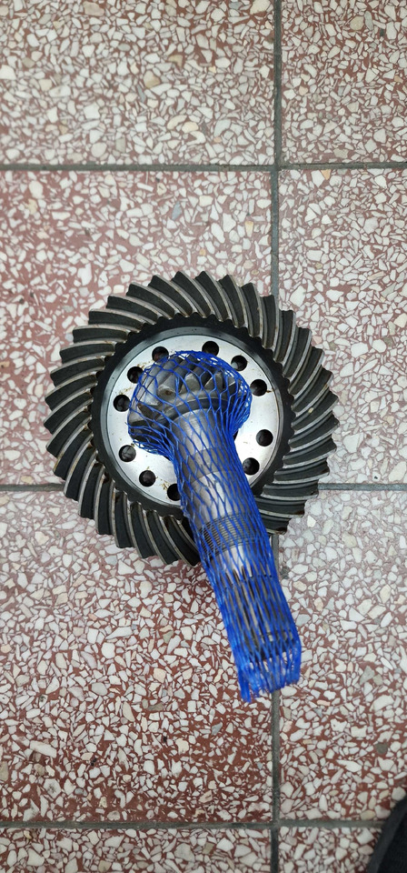 Atak kół wałek koło Deutz Fahr Same Lamborghini 0.900.0085.4 14x37 - Pièces de rechange pour Machine agricole: photos 1 Atak kół wałek koło Deutz Fahr Same Lamborghini 0.900.0085.4 14x37 - Pièces de rechange pour Machine agricole: photos 1