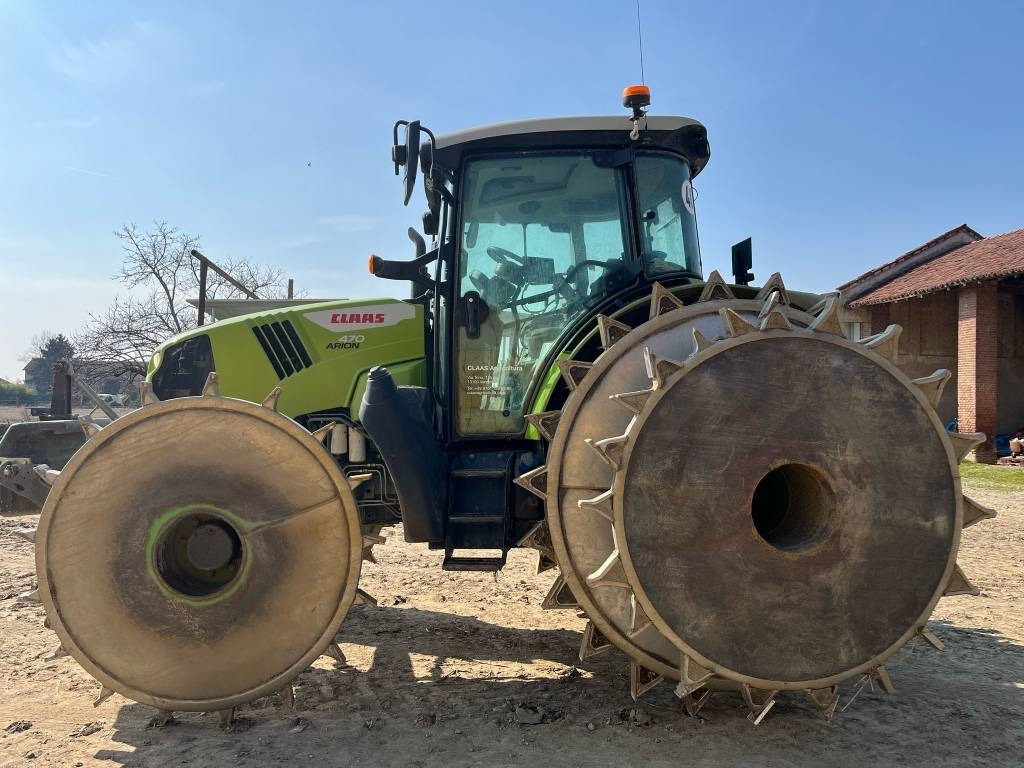 Claas ARION 470 - Tracteur agricole: photos 4 Claas ARION 470 - Tracteur agricole: photos 4