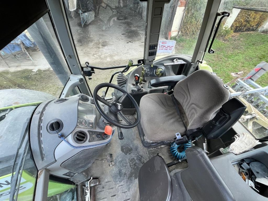 Claas Arion 610 C - Tracteur agricole: photos 5 Claas Arion 610 C - Tracteur agricole: photos 5