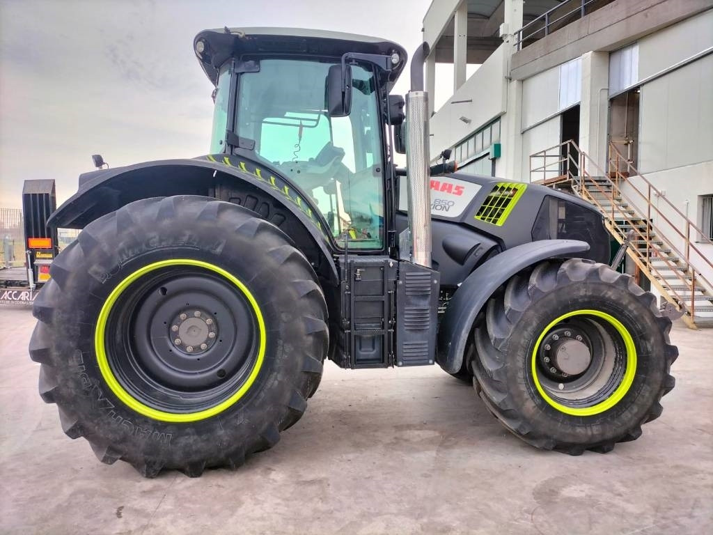Claas Axion 810 - Tracteur agricole: photos 4 Claas Axion 810 - Tracteur agricole: photos 4