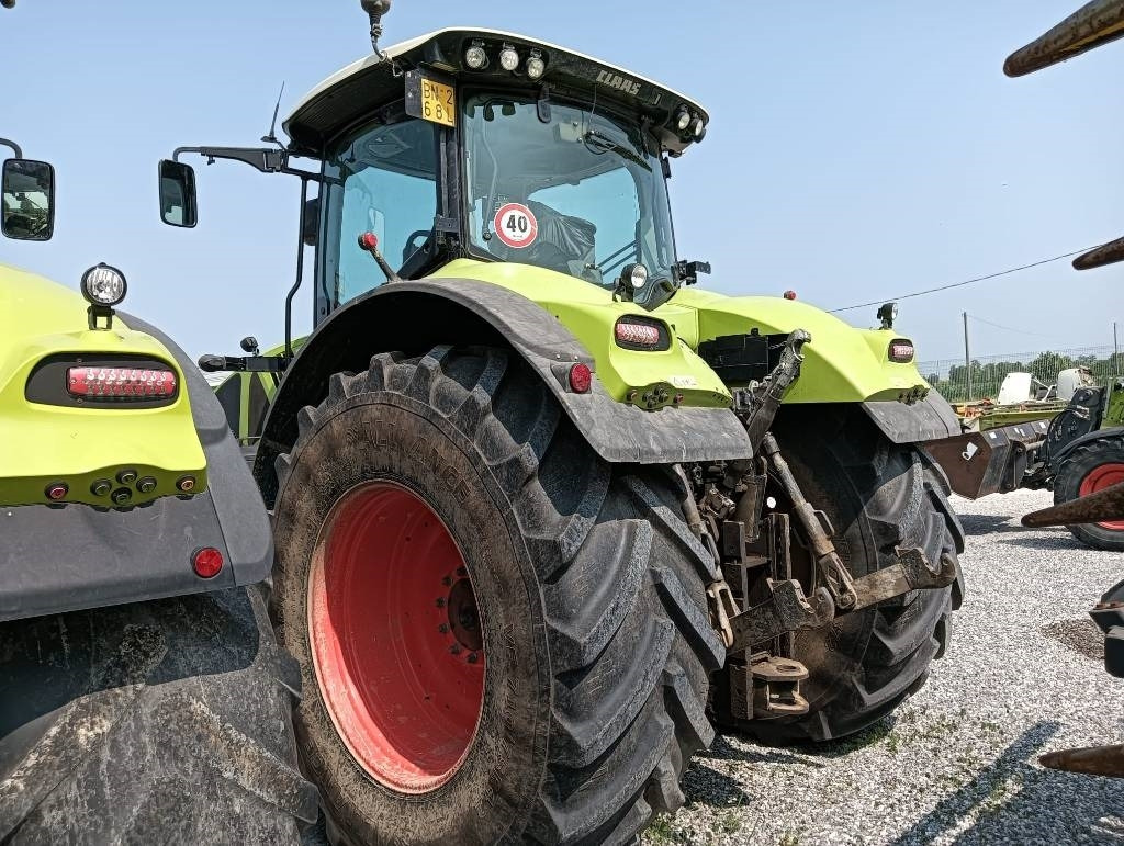 Claas Axion 930 Cmatic - Tracteur agricole: photos 5 Claas Axion 930 Cmatic - Tracteur agricole: photos 5