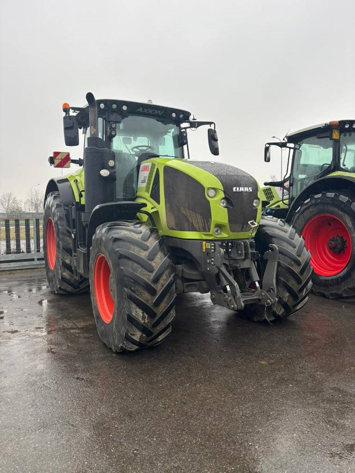 Claas Axion 950 Cmatic - Tracteur agricole: photos 1 Claas Axion 950 Cmatic - Tracteur agricole: photos 1