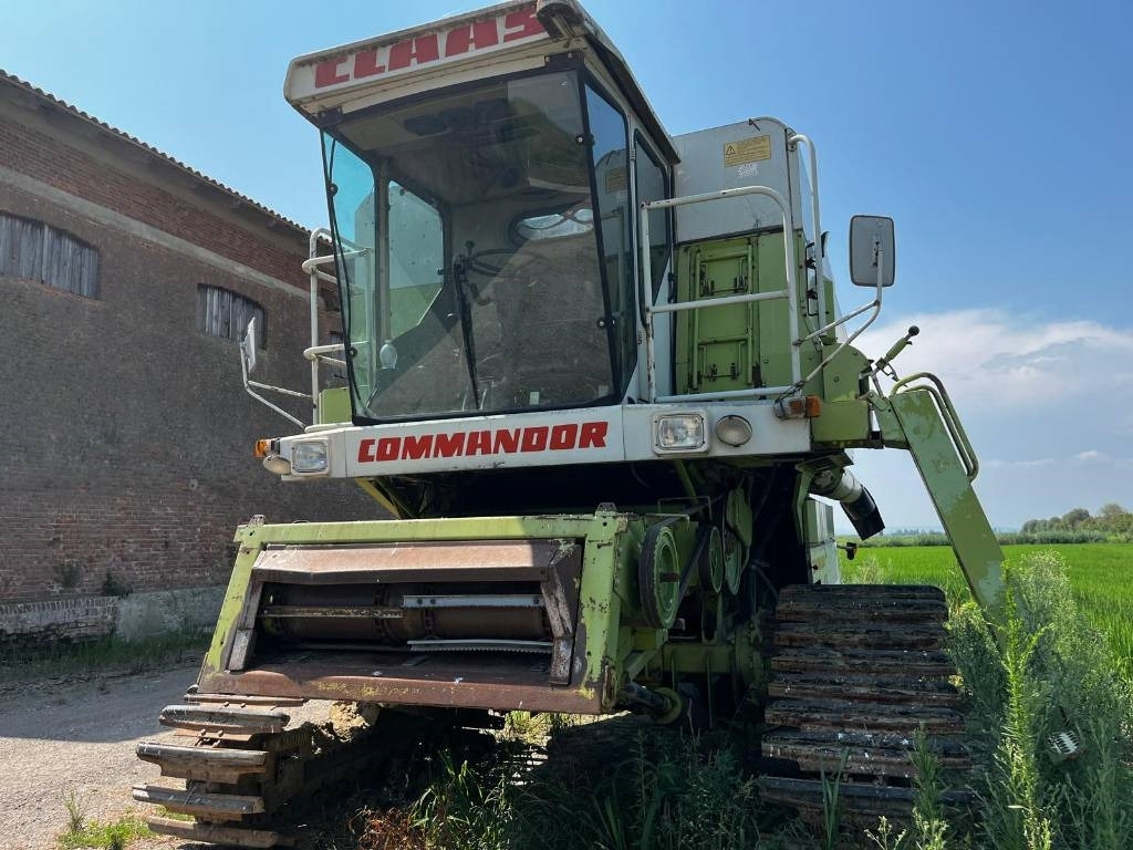 Claas COMMANDOR 116 CS RISO - Moissonneuse-batteuse: photos 4 Claas COMMANDOR 116 CS RISO - Moissonneuse-batteuse: photos 4