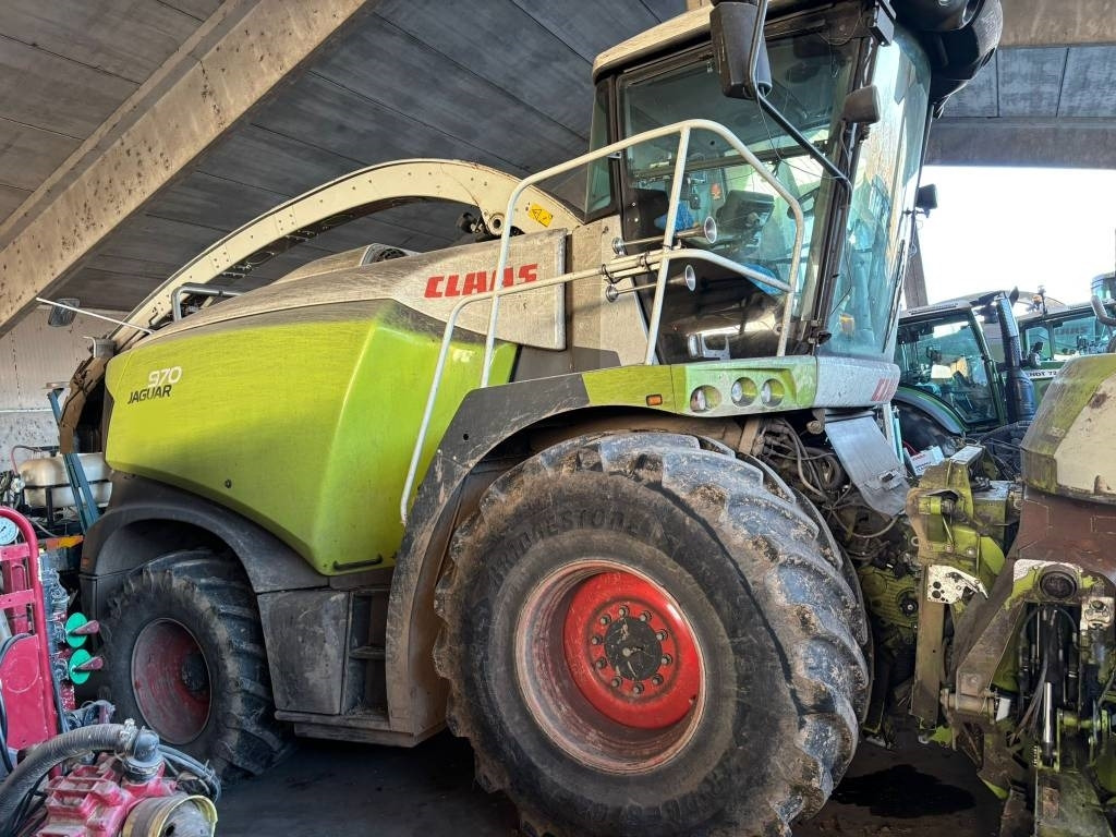 Claas Jaguar 970 - Ensileuse: photos 1 Claas Jaguar 970 - Ensileuse: photos 1