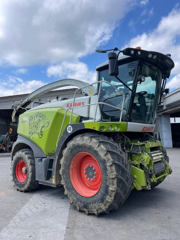Claas Jaguar 990 - Ensileuse: photos 1 Claas Jaguar 990 - Ensileuse: photos 1
