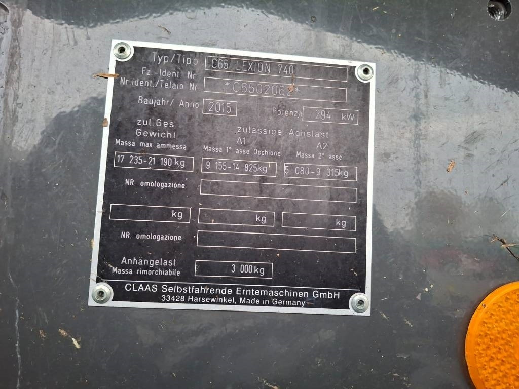 Claas Lexion 740 - Moissonneuse-batteuse: photos 3 Claas Lexion 740 - Moissonneuse-batteuse: photos 3