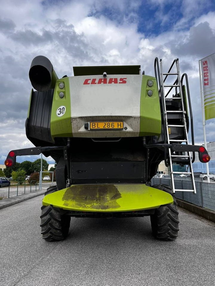 Claas Lexion 750 - Moissonneuse-batteuse: photos 3 Claas Lexion 750 - Moissonneuse-batteuse: photos 3