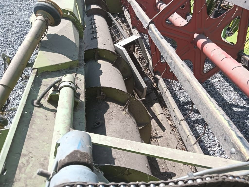 Claas S 450 - Moissoneuse: photos 2 Claas S 450 - Moissoneuse: photos 2