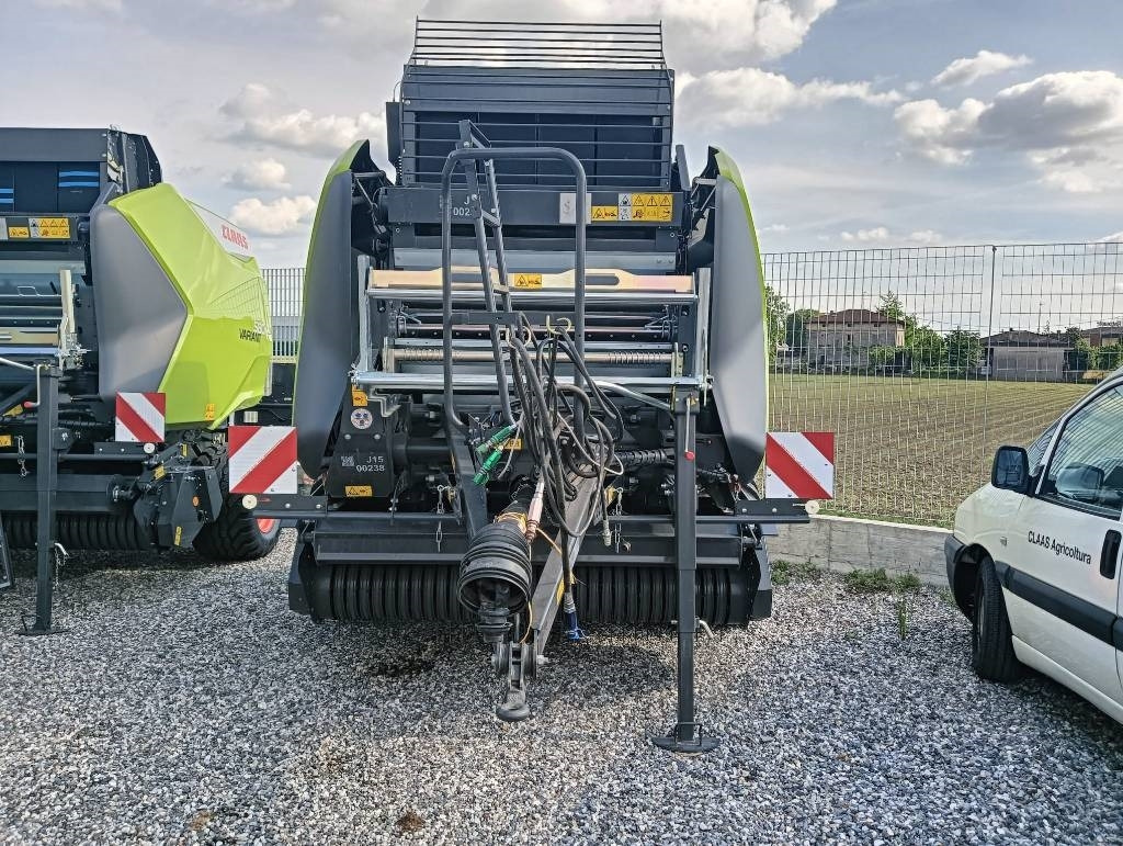 Claas VARIANT 580 RC - Presse à balles rondes: photos 2 Claas VARIANT 580 RC - Presse à balles rondes: photos 2