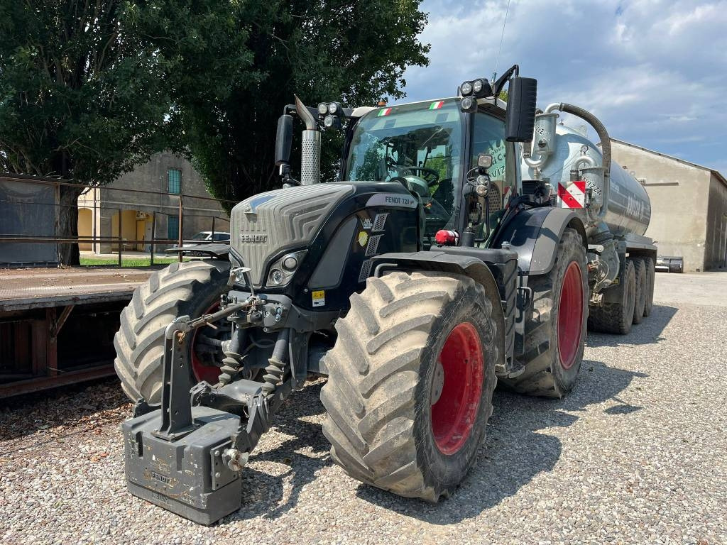 Fendt 720 - Tracteur agricole: photos 1 Fendt 720 - Tracteur agricole: photos 1