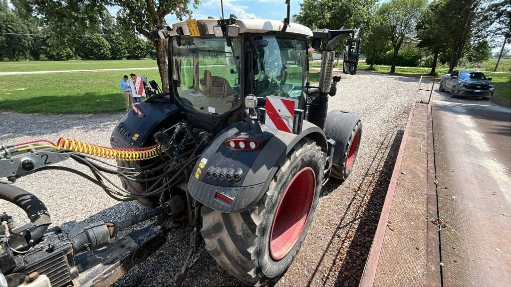 Fendt 720 - Tracteur agricole: photos 5 Fendt 720 - Tracteur agricole: photos 5