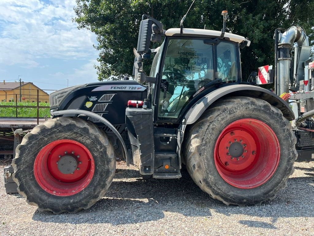Fendt 720 - Tracteur agricole: photos 2 Fendt 720 - Tracteur agricole: photos 2