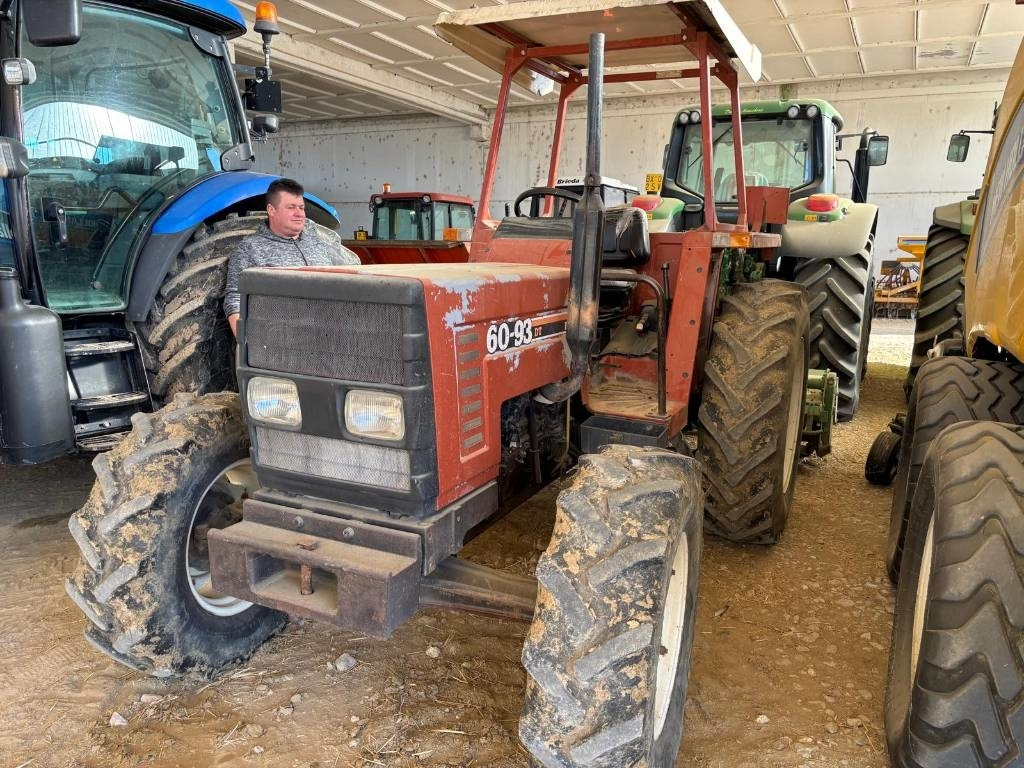 Fiat 60-93 DT - Tracteur agricole: photos 2 Fiat 60-93 DT - Tracteur agricole: photos 2