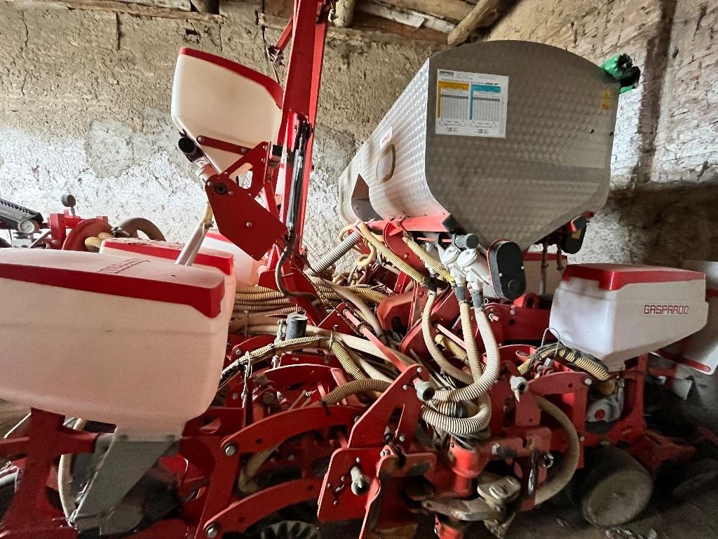 Gaspardo Renata - Semoir monograine: photos 4 Gaspardo Renata - Semoir monograine: photos 4