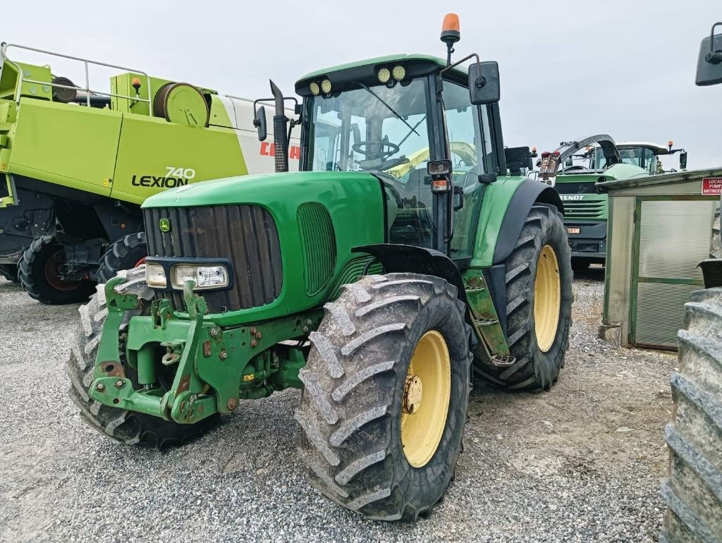 John Deere 6820 - Tracteur agricole: photos 3 John Deere 6820 - Tracteur agricole: photos 3
