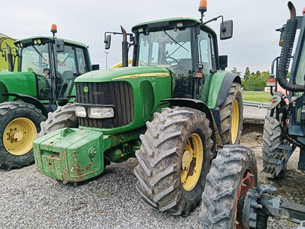 John Deere 6920 - Tracteur agricole: photos 3 John Deere 6920 - Tracteur agricole: photos 3