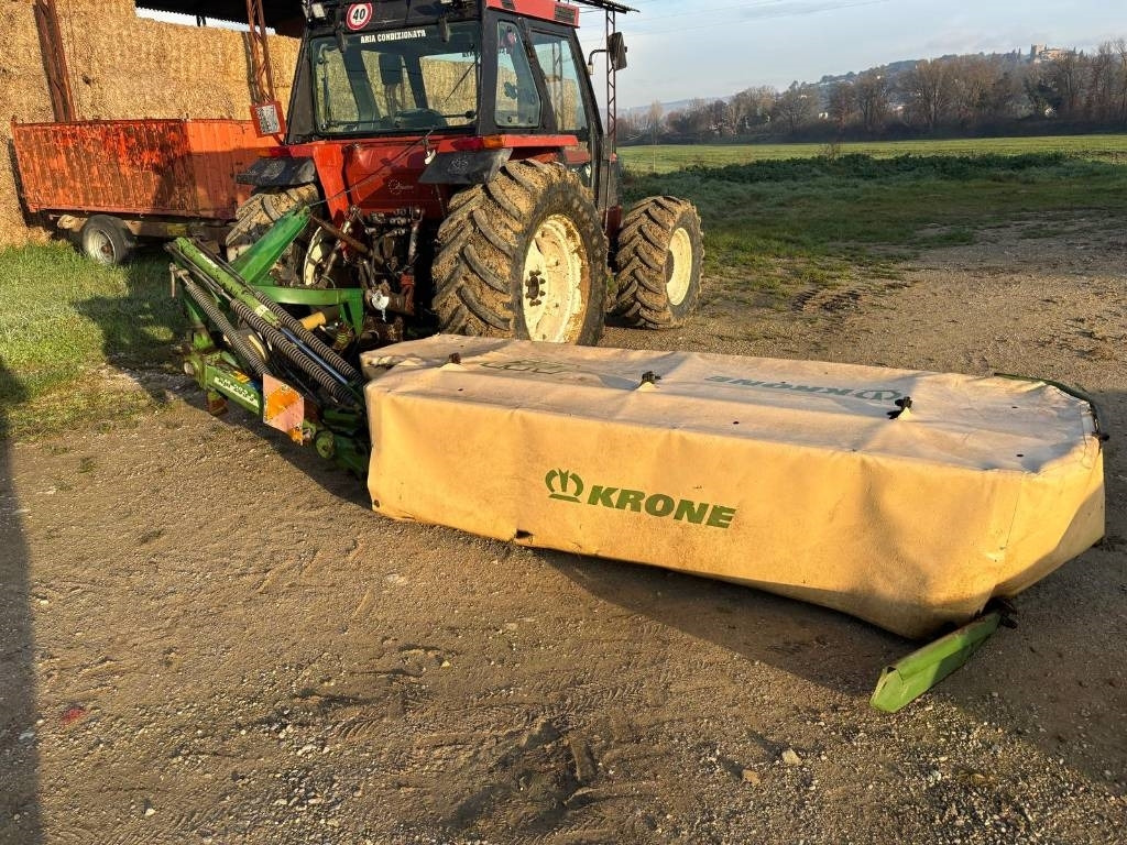 Krone AM 283 S - Faucheuse: photos 1 Krone AM 283 S - Faucheuse: photos 1
