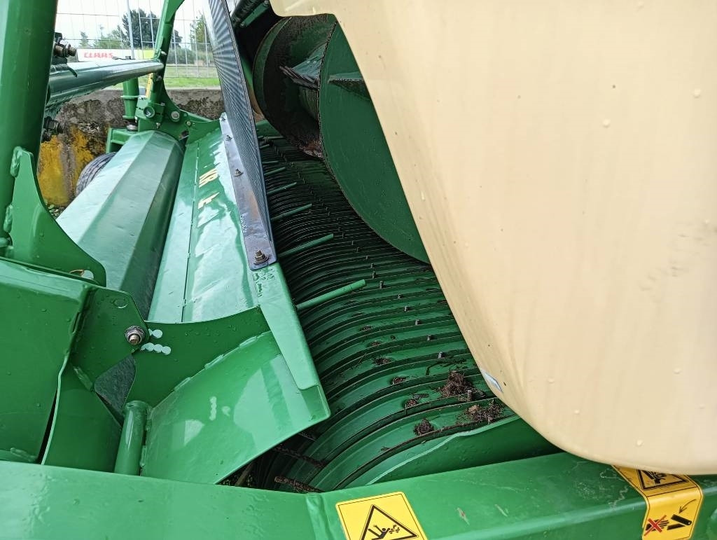 Krone Easy Flow 300 - Ensileuse: photos 5 Krone Easy Flow 300 - Ensileuse: photos 5