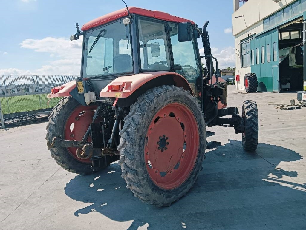 Kubota M 128 X - Tracteur agricole: photos 4 Kubota M 128 X - Tracteur agricole: photos 4