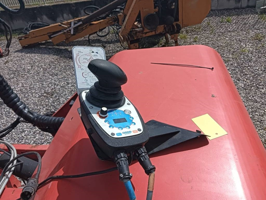 Maschio LARA 850 T - Ensileuse: photos 4 Maschio LARA 850 T - Ensileuse: photos 4
