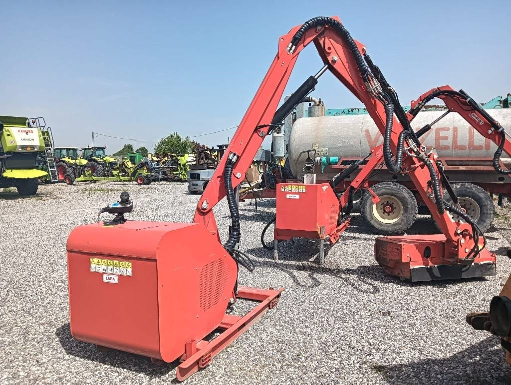 Maschio LARA 850 T - Ensileuse: photos 1 Maschio LARA 850 T - Ensileuse: photos 1