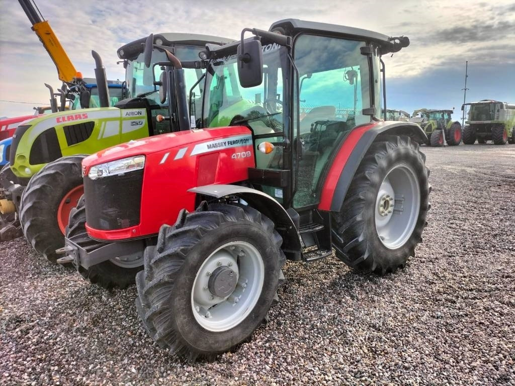 Massey Ferguson 4709 - Tracteur agricole: photos 2 Massey Ferguson 4709 - Tracteur agricole: photos 2