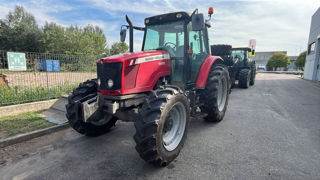 Massey Ferguson 5470 - Tracteur agricole: photos 1 Massey Ferguson 5470 - Tracteur agricole: photos 1
