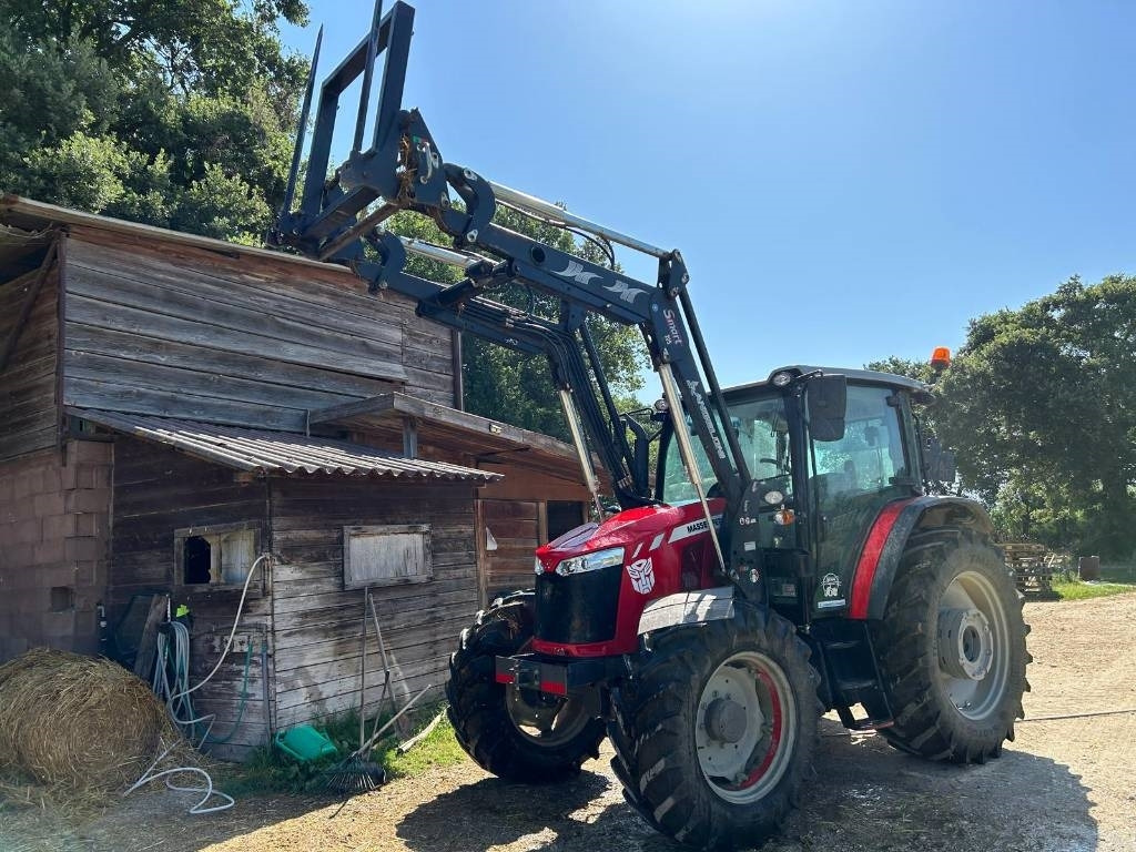 Massey Ferguson 5710 - Tracteur agricole: photos 1 Massey Ferguson 5710 - Tracteur agricole: photos 1