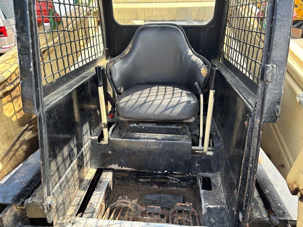 Bobcat 970 - Chargeuse sur pneus: photos 3 Bobcat 970 - Chargeuse sur pneus: photos 3