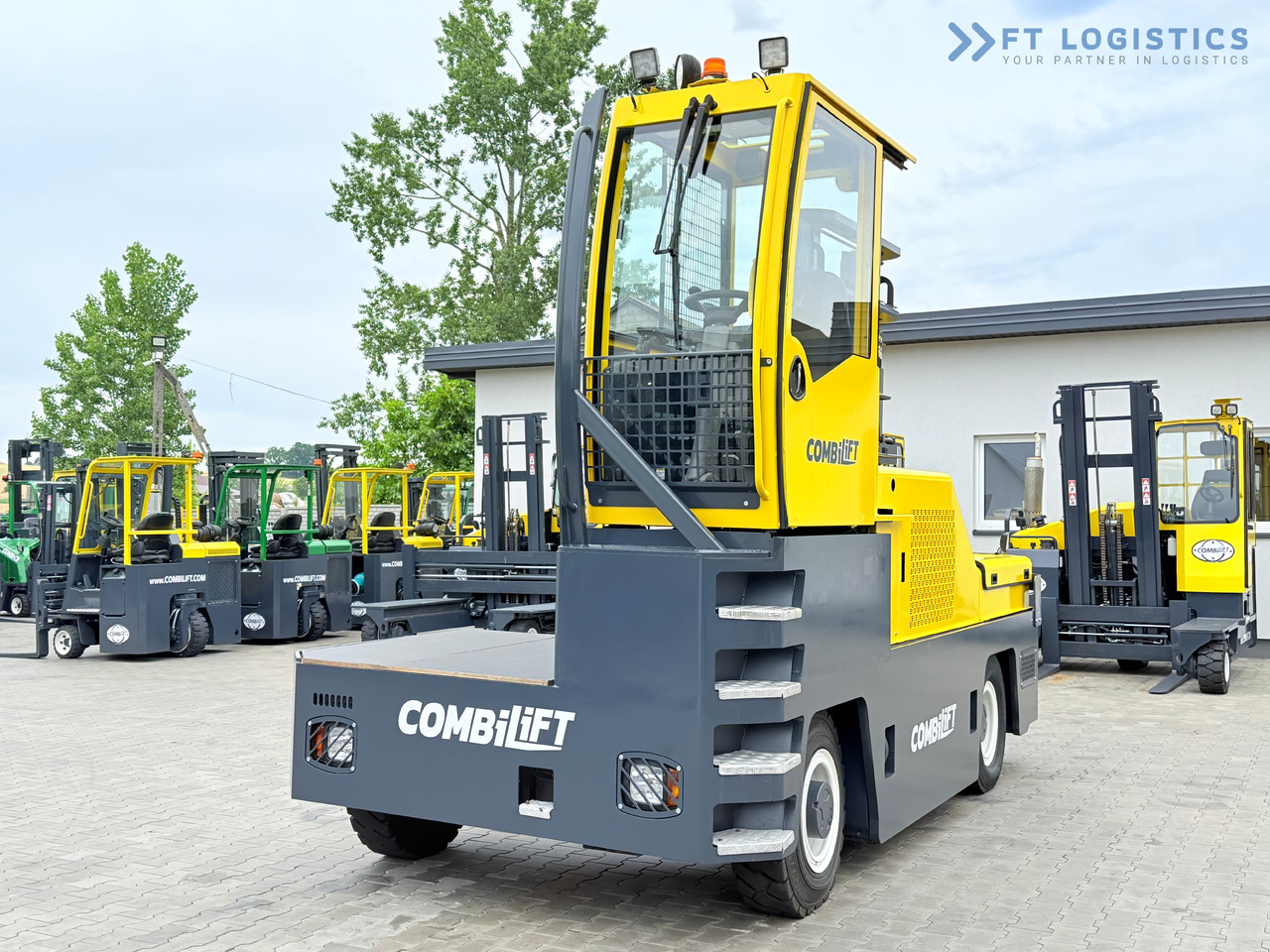 COMBILIFT C6000FSL / DIESEL / DUPLEX - 4100MM / 1400MM FORKS / SIDE LOADER / 6000KG CAPACITY / FREE LIFT / DEUTZ ENGINE / EXCELLENT CONDITION - Chariot latéral: photos 3 COMBILIFT C6000FSL / DIESEL / DUPLEX - 4100MM / 1400MM FORKS / SIDE LOADER / 6000KG CAPACITY / FREE LIFT / DEUTZ ENGINE / EXCELLENT CONDITION - Chariot latéral: photos 3