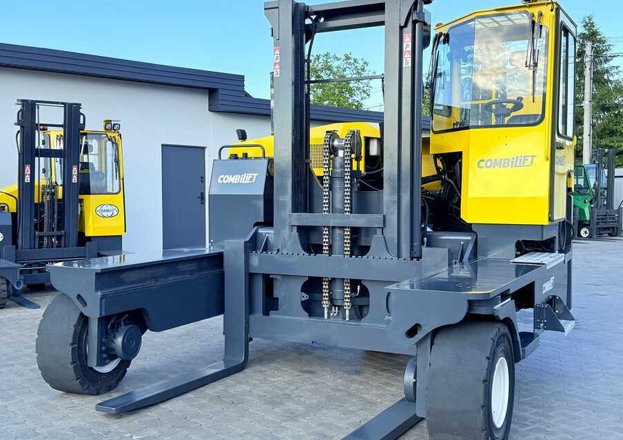Combilift C14000 / DUPLEX - 3600 / GAS / FREE-LIFT - Chariot multidirectionnel: photos 2 Combilift C14000 / DUPLEX - 3600 / GAS / FREE-LIFT - Chariot multidirectionnel: photos 2