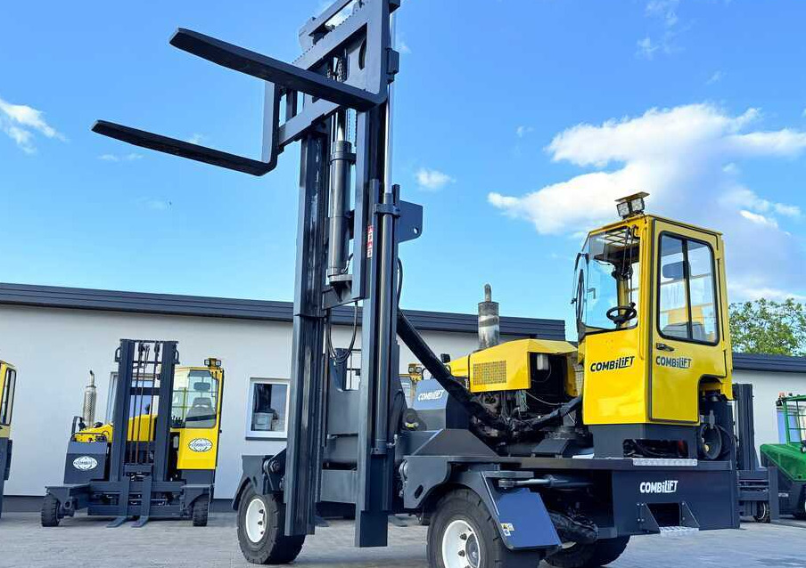 Combilift C14000 / DUPLEX - 3600 / GAS / FREE-LIFT - Chariot multidirectionnel: photos 1 Combilift C14000 / DUPLEX - 3600 / GAS / FREE-LIFT - Chariot multidirectionnel: photos 1