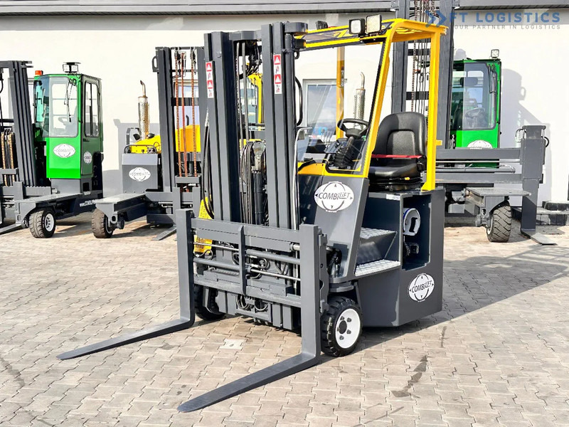 Combilift C3000CB / LPG / TRIPLEX / 4900MM / FREE LIFT / POSITIONER / LIKE NEW C3000CB / LPG / TRIPLEX / 4900MM / FREE LIFT / POSITIONER / - Chariot multidirectionnel: photos 4 Combilift C3000CB / LPG / TRIPLEX / 4900MM / FREE LIFT / POSITIONER / LIKE NEW C3000CB / LPG / TRIPLEX / 4900MM / FREE LIFT / POSITIONER / - Chariot multidirectionnel: photos 4