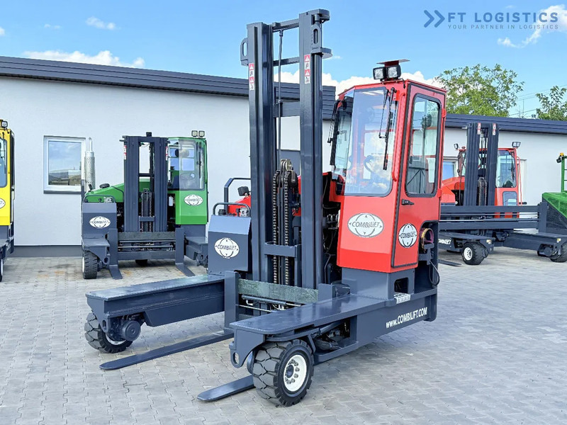 Combilift C4500 / GAS / DUPLEX - 4500MM / POSITIONER / FREE LIFT / FULL CABIN / ONLY 6178H / CONDITION - LIKE NEW! C4500 / GAS / DUPLEX - - Chariot multidirectionnel: photos 3 Combilift C4500 / GAS / DUPLEX - 4500MM / POSITIONER / FREE LIFT / FULL CABIN / ONLY 6178H / CONDITION - LIKE NEW! C4500 / GAS / DUPLEX - - Chariot multidirectionnel: photos 3