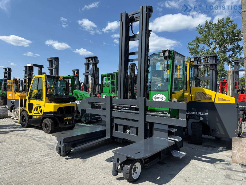 Combilift C5000E / ELECTRIC / TRIPLEX 8300MM / FULL FREE LIFT / WIDE FORK POSITIONER / SIDE SHIFT / BATTERY LIKE NEW C5000E / ELECTRIC / T - Chariot multidirectionnel: photos 2 Combilift C5000E / ELECTRIC / TRIPLEX 8300MM / FULL FREE LIFT / WIDE FORK POSITIONER / SIDE SHIFT / BATTERY LIKE NEW C5000E / ELECTRIC / T - Chariot multidirectionnel: photos 2