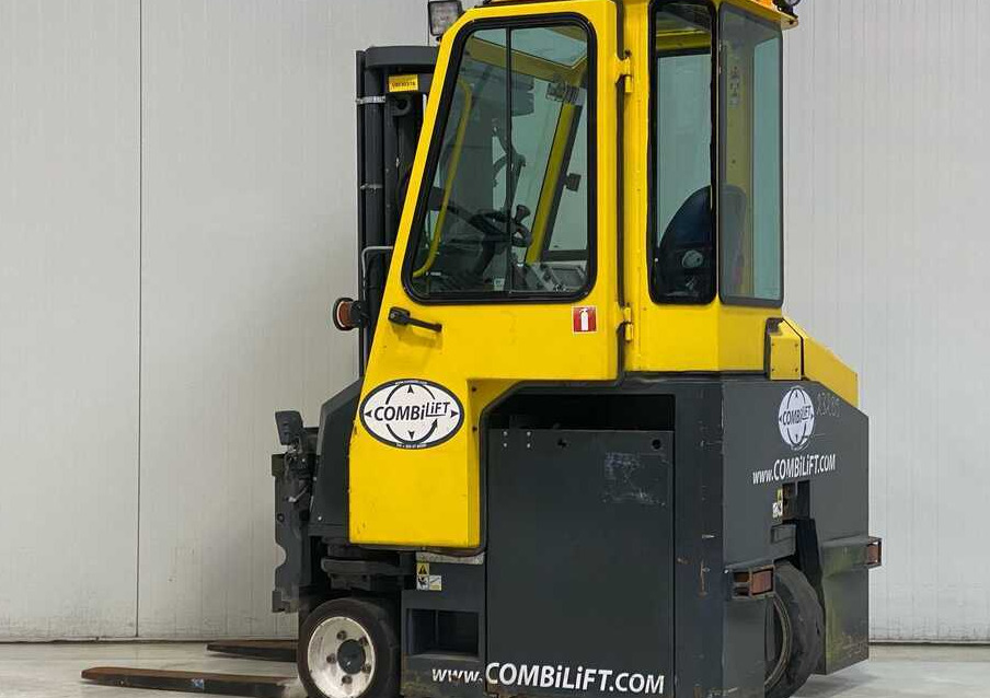 Combilift CBE2500 / TRIPLEX / 4900 / FREE LIFT - Chariot multidirectionnel: photos 2 Combilift CBE2500 / TRIPLEX / 4900 / FREE LIFT - Chariot multidirectionnel: photos 2