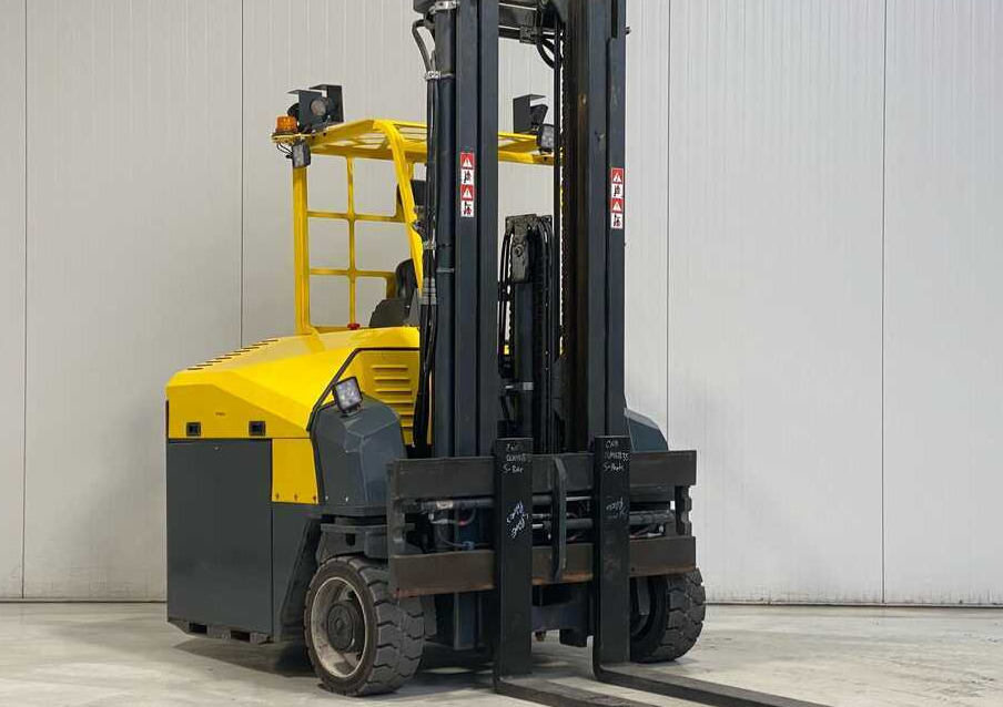 Combilift CBE4000 / TRIPLEX / 6500MM / FREE LIFT - Chariot multidirectionnel: photos 1 Combilift CBE4000 / TRIPLEX / 6500MM / FREE LIFT - Chariot multidirectionnel: photos 1
