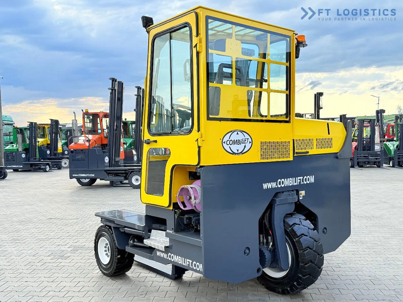 Chariot multidirectionnel Combilift COMBILIFT C3000XL LARGE CABIN – DUPLEX 3200mm – Year 2015 – LPG – FREE LIFT – SIDESHIFT – CONDITION 5/5 COMBILIFT C3000XL LARGE: photos 8 Chariot multidirectionnel Combilift COMBILIFT C3000XL LARGE CABIN – DUPLEX 3200mm – Year 2015 – LPG – FREE LIFT – SIDESHIFT – CONDITION 5/5 COMBILIFT C3000XL LARGE: photos 8