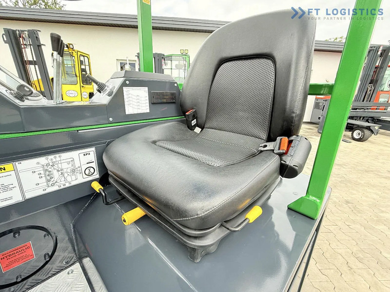 Chariot multidirectionnel Combilift Combilift CBE2500 / TRIPLEX / 5500MM / FREE LIFT / ELECTRIC DRIVE / ONLY 2300 MTH / FORK POSITIONER / SIDE SHIFT / NEW TYRES / L: photos 18