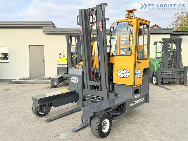 Combilift Combilift FOUR-WAY – MULTI-DIRECTIONAL FORKLIFT / COMBILIFT C4000 / DIESEL / DUPLEX 4100MM / FORK POSITIONER / FULL HEATED CABIN - Chariot multidirectionnel: photos 4 Combilift Combilift FOUR-WAY – MULTI-DIRECTIONAL FORKLIFT / COMBILIFT C4000 / DIESEL / DUPLEX 4100MM / FORK POSITIONER / FULL HEATED CABIN - Chariot multidirectionnel: photos 4