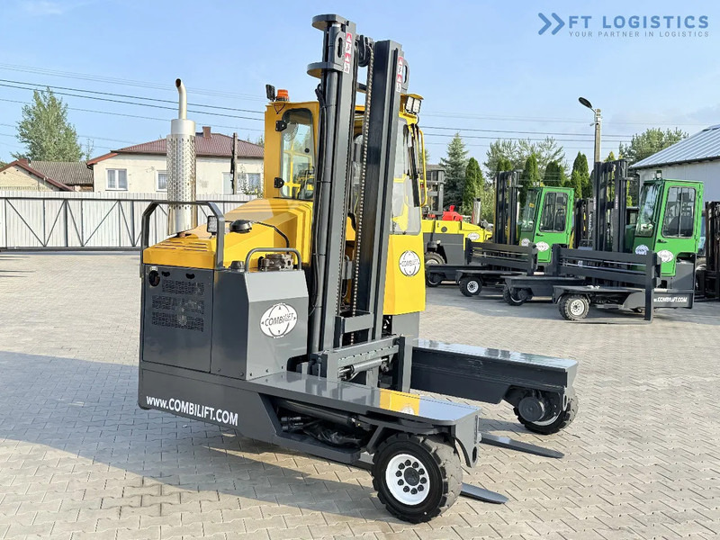 Chariot multidirectionnel Combilift Combilift FOUR-WAY MULTIDIRECTIONAL FORKLIFT C4000 / GAS / DUPLEX 4500MM / ONLY 6604 HOURS / SIDE SHIFT / FULL CABIN / PERFECT C: photos 6 Chariot multidirectionnel Combilift Combilift FOUR-WAY MULTIDIRECTIONAL FORKLIFT C4000 / GAS / DUPLEX 4500MM / ONLY 6604 HOURS / SIDE SHIFT / FULL CABIN / PERFECT C: photos 6