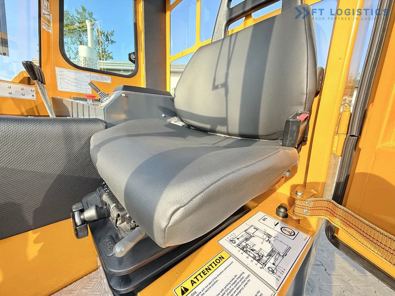 Chariot multidirectionnel Combilift Combilift FOUR-WAY MULTIDIRECTIONAL FORKLIFT C4000 / GAS / DUPLEX 4500MM / ONLY 6604 HOURS / SIDE SHIFT / FULL CABIN / PERFECT C: photos 15 Chariot multidirectionnel Combilift Combilift FOUR-WAY MULTIDIRECTIONAL FORKLIFT C4000 / GAS / DUPLEX 4500MM / ONLY 6604 HOURS / SIDE SHIFT / FULL CABIN / PERFECT C: photos 15