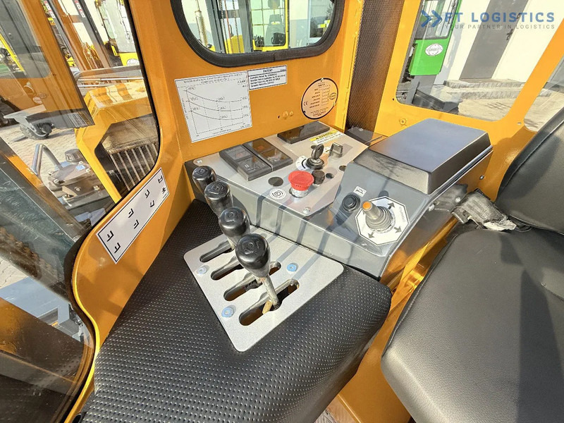 Chariot multidirectionnel Combilift Combilift FOUR-WAY MULTIDIRECTIONAL FORKLIFT C4000 / GAS / DUPLEX 4500MM / ONLY 6604 HOURS / SIDE SHIFT / FULL CABIN / PERFECT C: photos 20 Chariot multidirectionnel Combilift Combilift FOUR-WAY MULTIDIRECTIONAL FORKLIFT C4000 / GAS / DUPLEX 4500MM / ONLY 6604 HOURS / SIDE SHIFT / FULL CABIN / PERFECT C: photos 20