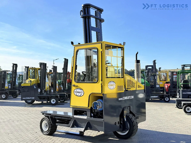 Chariot multidirectionnel Combilift FOUR-WAY MULTIDIRECTIONAL FORKLIFT C5000 / GAS / TRIPLEX 6000MM / ONLY 4263 HOURS / FORK POSITIONER / EXCELLENT CONDITION / Wide: photos 9 Chariot multidirectionnel Combilift FOUR-WAY MULTIDIRECTIONAL FORKLIFT C5000 / GAS / TRIPLEX 6000MM / ONLY 4263 HOURS / FORK POSITIONER / EXCELLENT CONDITION / Wide: photos 9